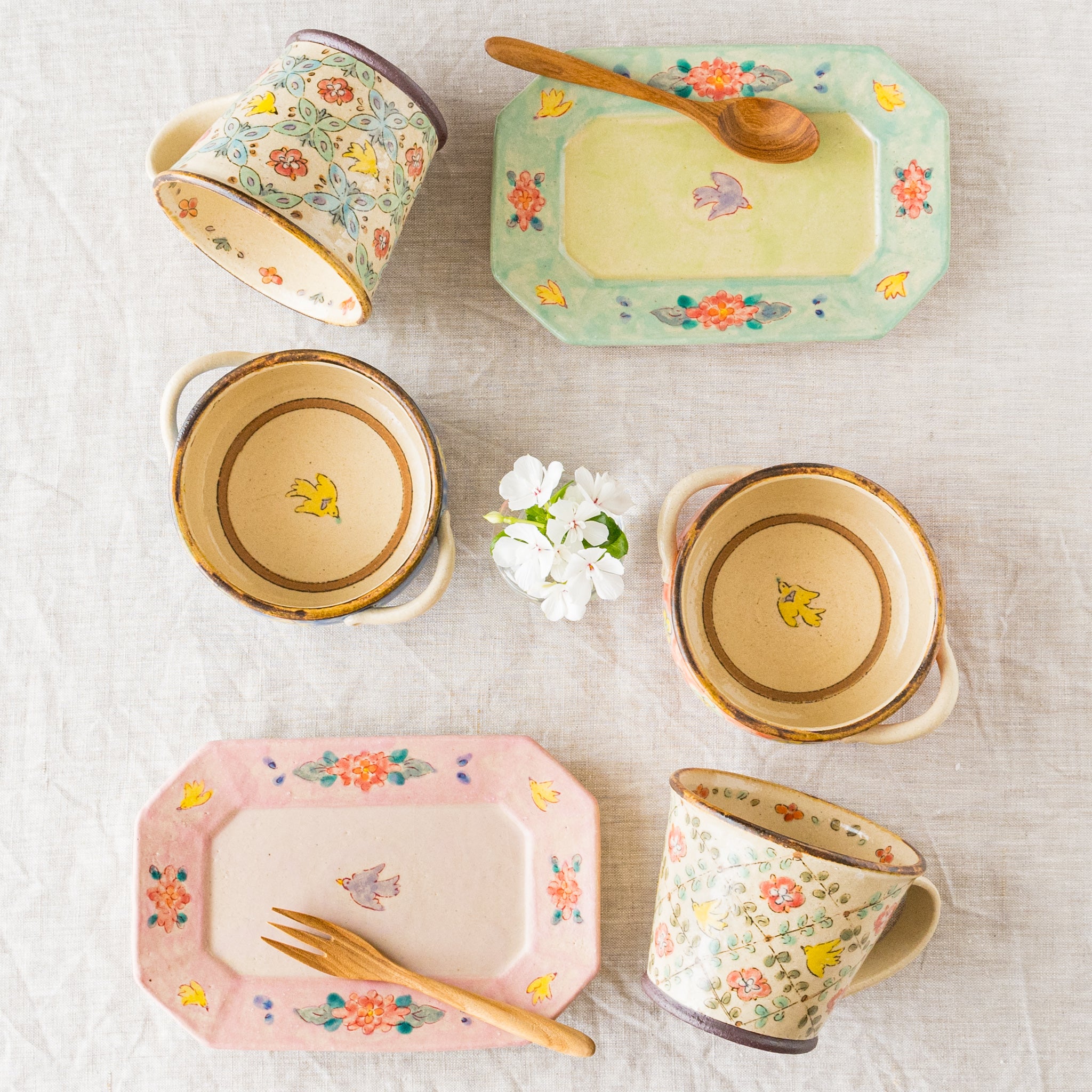 作家 増山文 長角中皿 縁桃紫鳥ピンク ｜作家もののうつわ通販 四季折