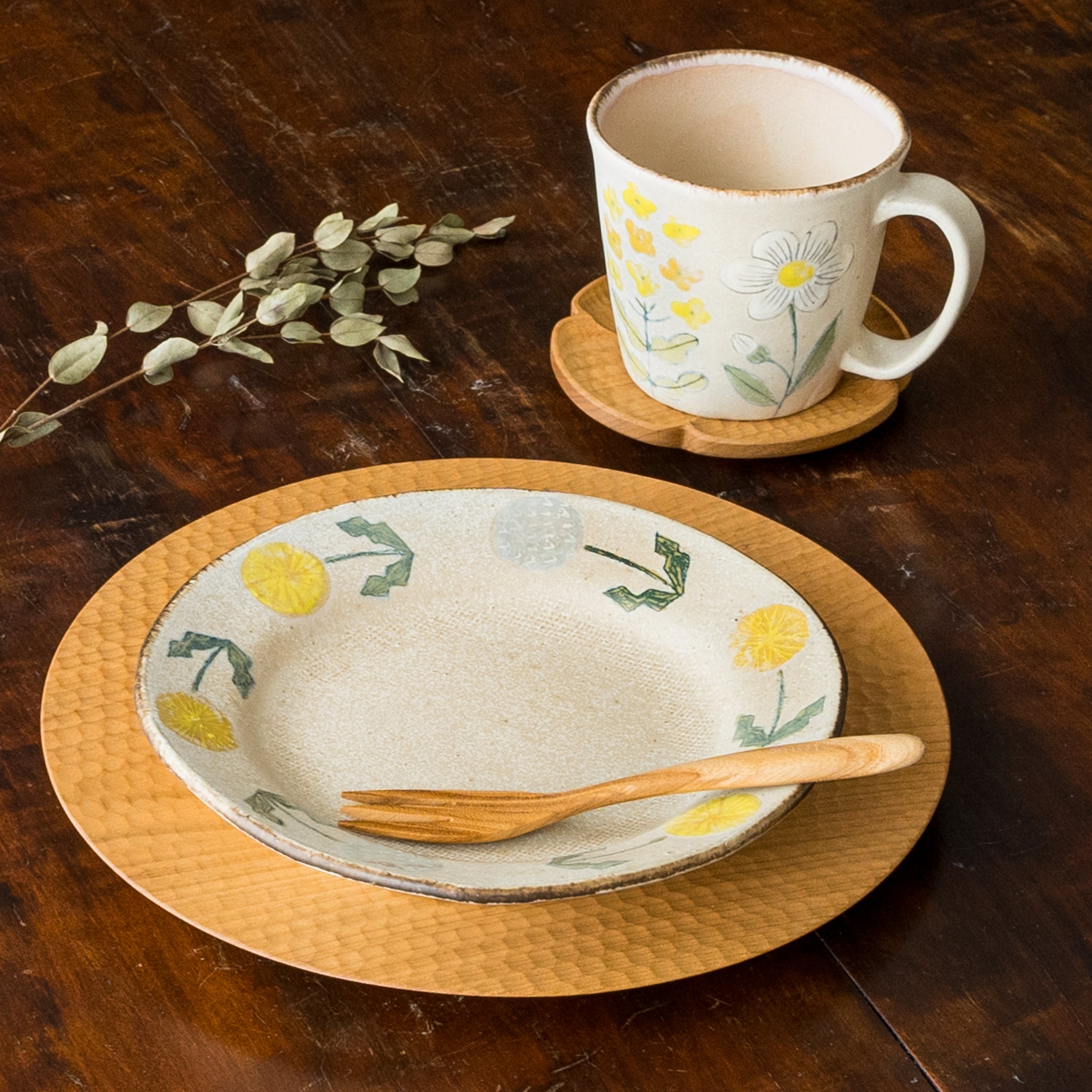 作家 森野奈津子 たんぽぽ 丸リム皿｜和食器通販 四季折折 – 四季折折