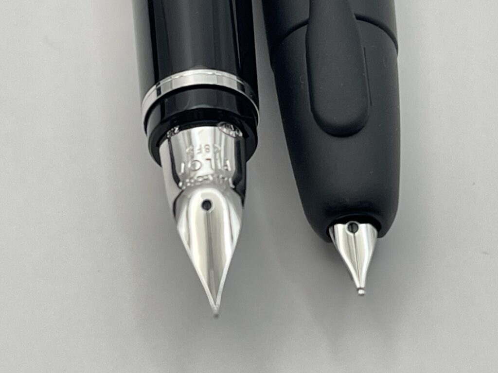 レビュー】PILOT（パイロット）ノック式万年筆「キャップレス