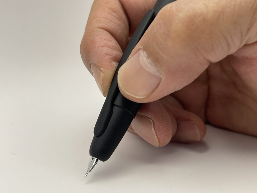 レビュー】PILOT（パイロット）ノック式万年筆「キャップレス