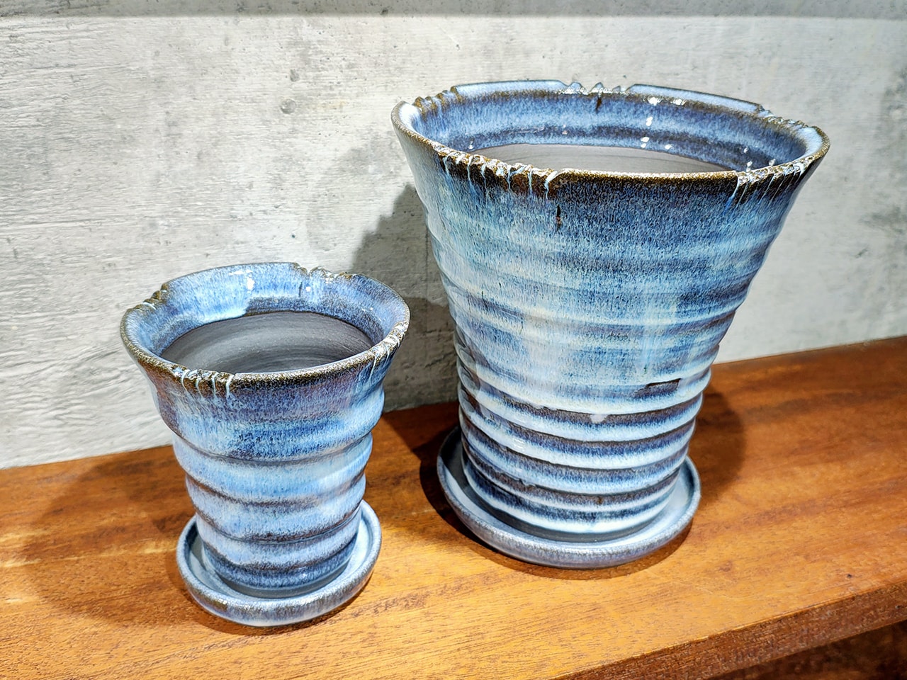 見つけた方はラッキー 時代物 青縁千筋文三つ組入れ子鉢 見つけた方は