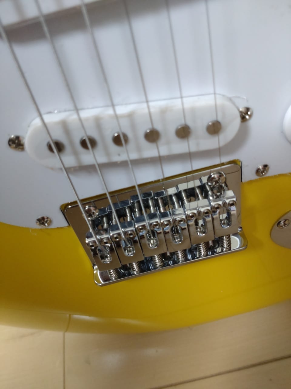 PLAYTECH ST025 YELLOW ミニギター Amazon | PLAYTECH (プレイテック