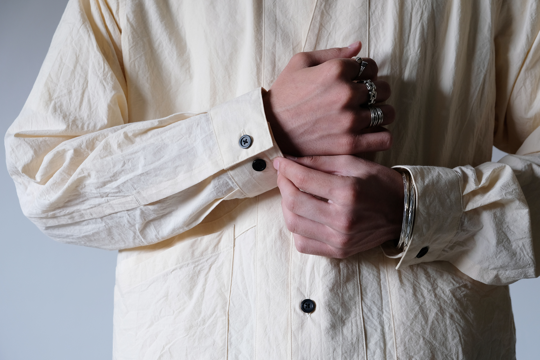 ensou.｜エンソウ Childish shirt 2020秋冬 - Silver and Gold