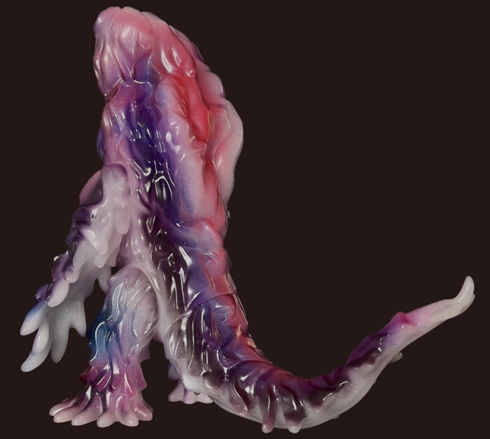 ゴジラ・ストア東北出張所に新たなマルサン製「ヘドラ350B-Type」登場