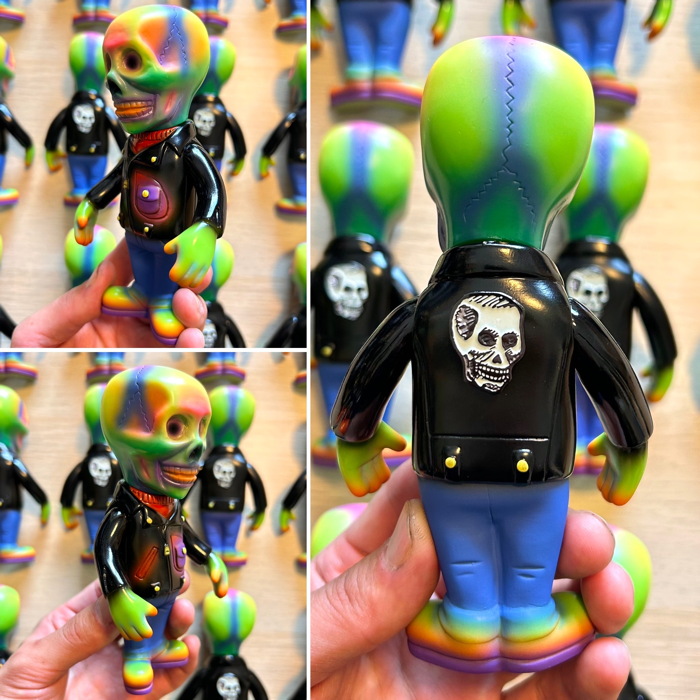 アートショウ「Death Dealer」注目のソフビが抽選販売にて受付開始