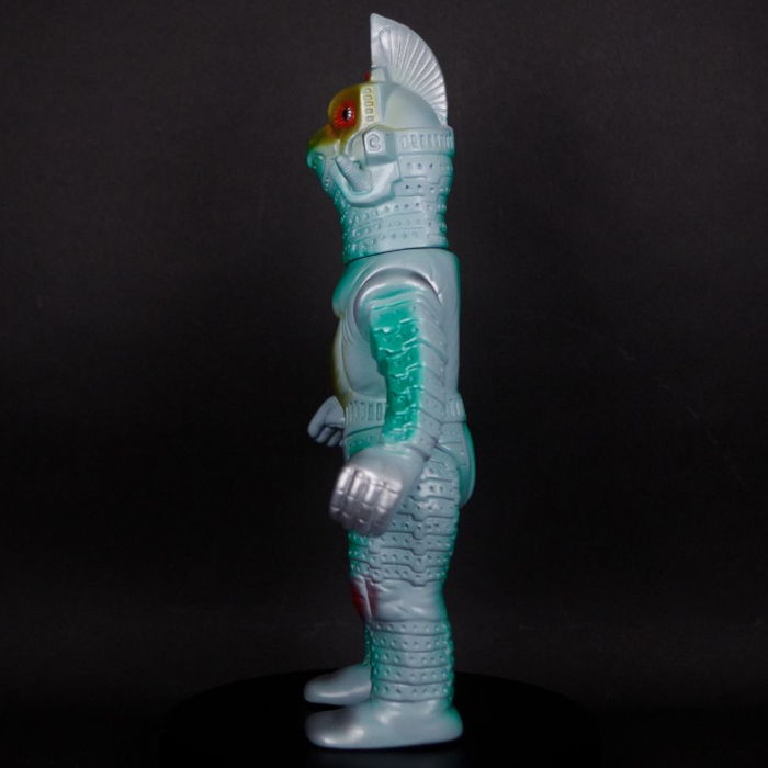 ブルマァクから「カプセル怪獣」出現！ 「行け！ ウインダム