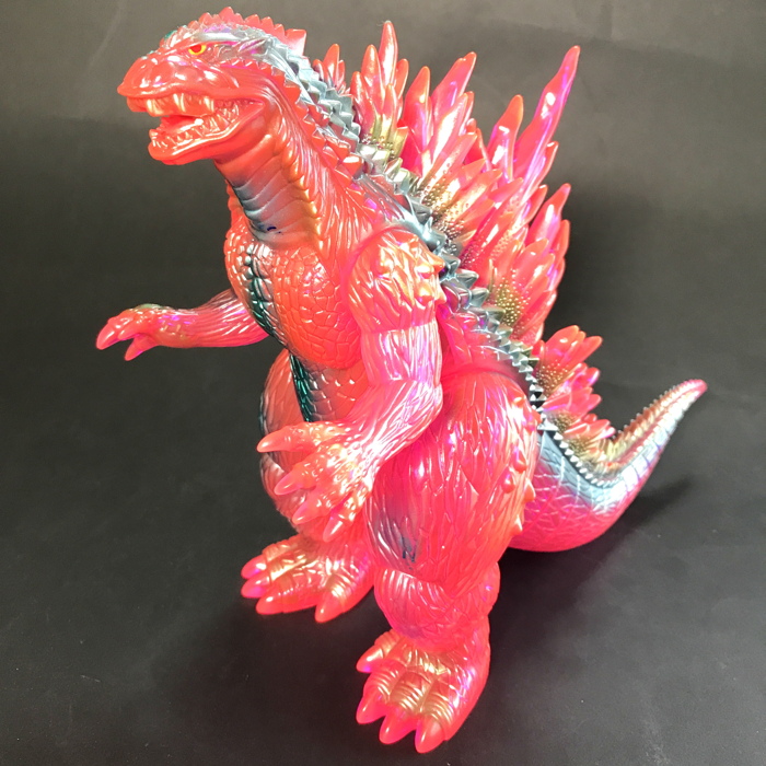 マルサンのイベント限定最新作として「Pink Neon Clear」の