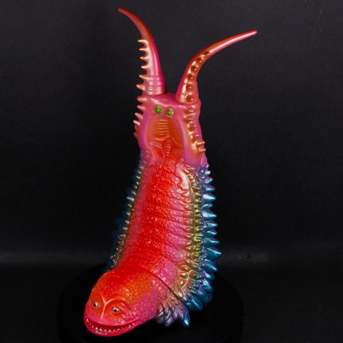 帰ってきたウルトラマン』の人気怪獣「ツインテール」復活！ | sofvi.tokyo