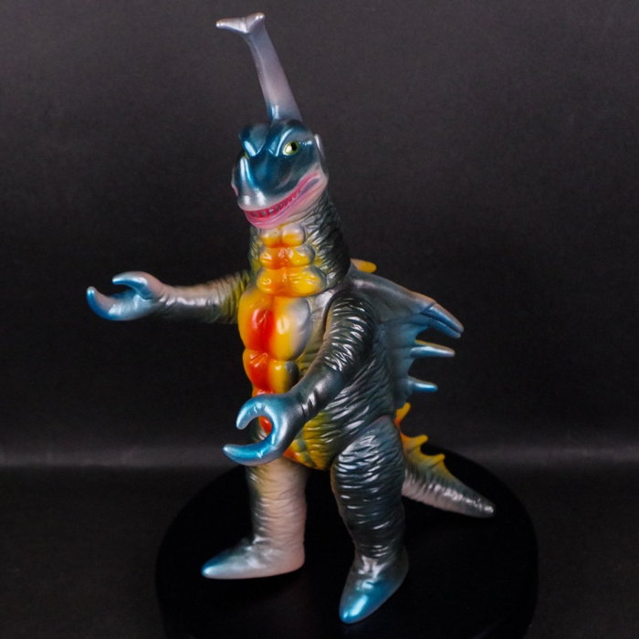 ブルマァクの「カネドラス」がカッコいい「ガンメタ」仕様で出現