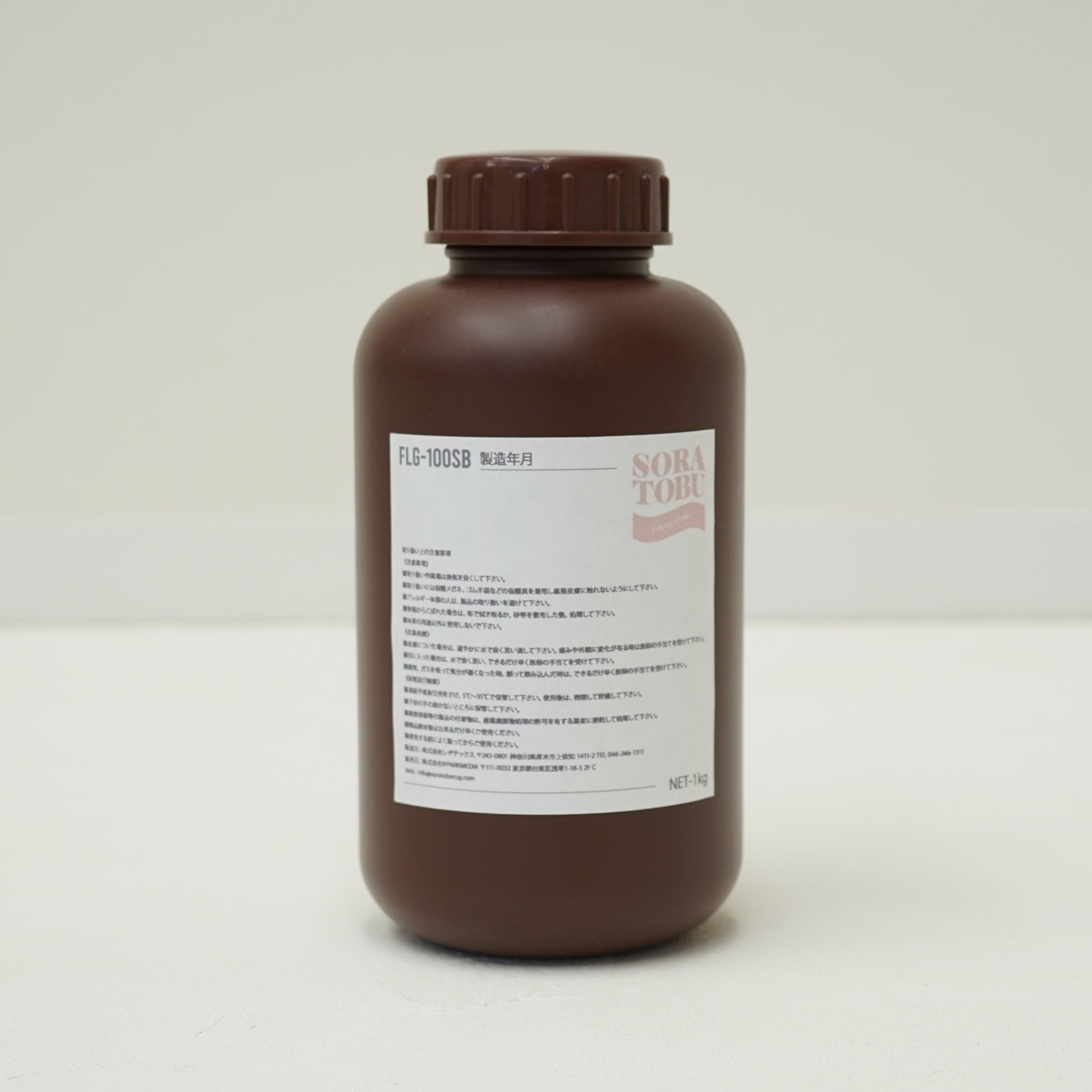 ラグ用接着剤 (1kg/5kg) – SORATOBU tufting studio