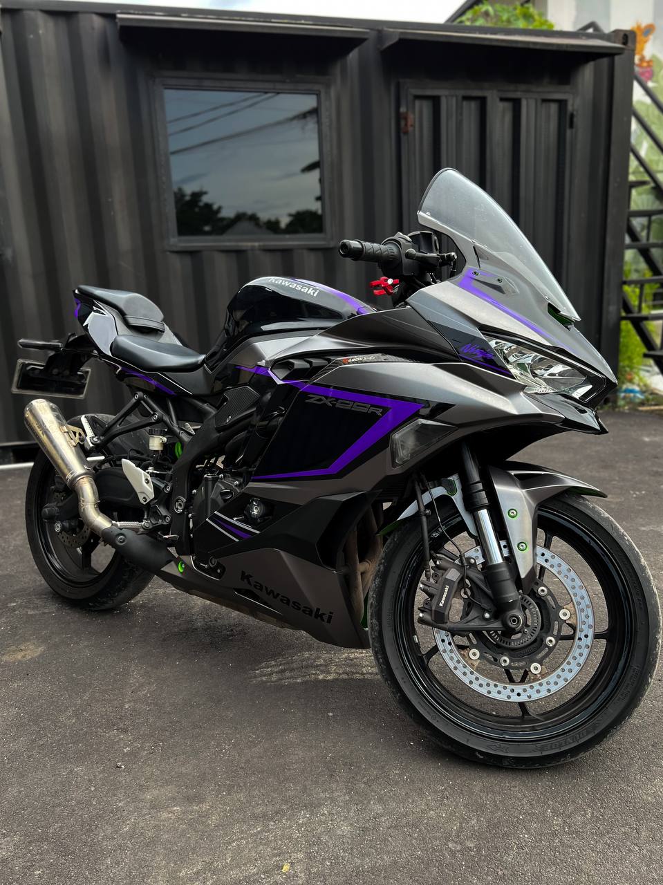 New Kawasaki Ninja ZX25RR ABS SE – Soul Motorcycle Rent in Bali