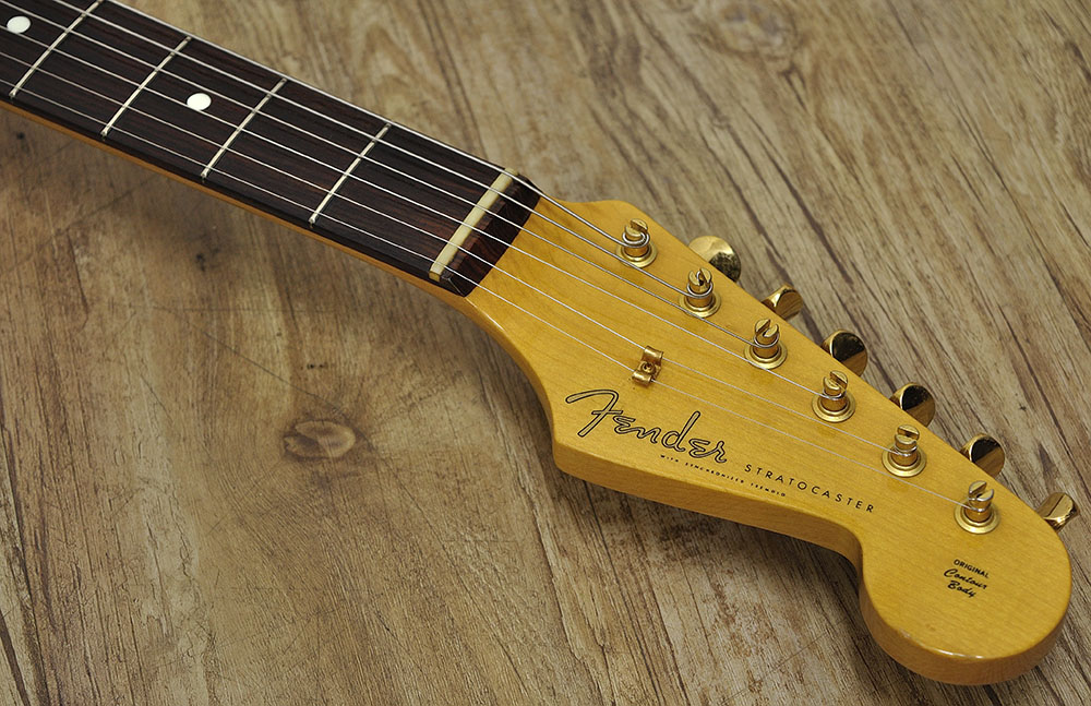 ギター Fender Japan ST62-80TX Fender Japan ST62-80TX