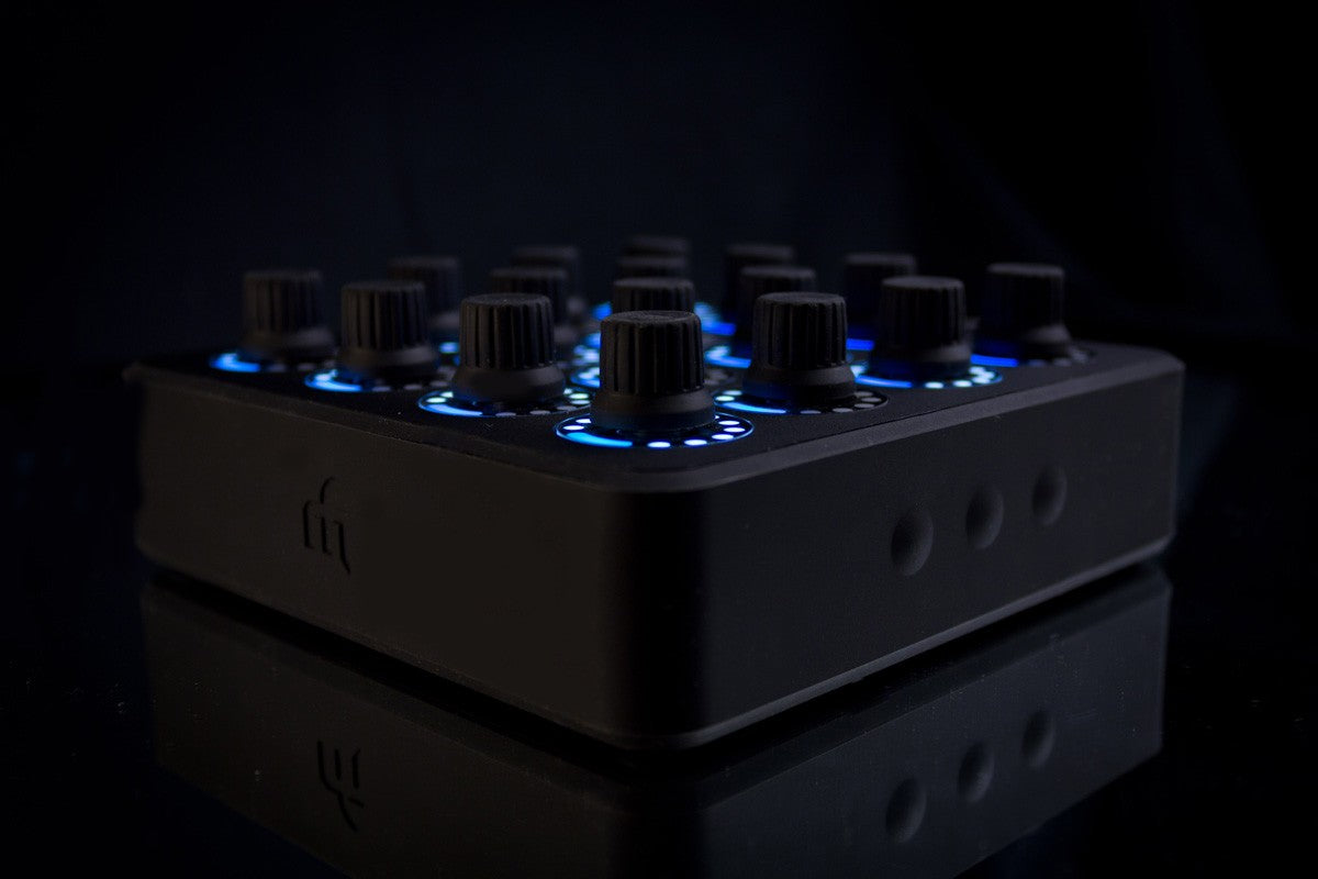 DJ TechTools MIDI Fighter Twister | MIDI Controllers | Soundium