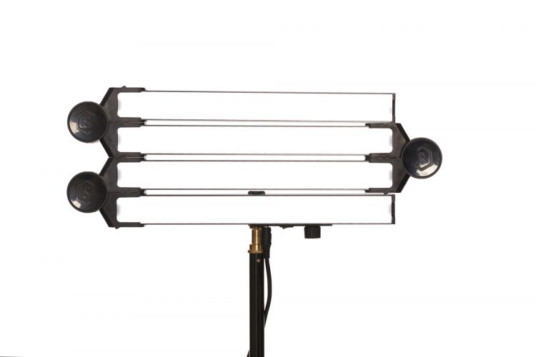 SLR-Lounge-Spiffy-Gear-