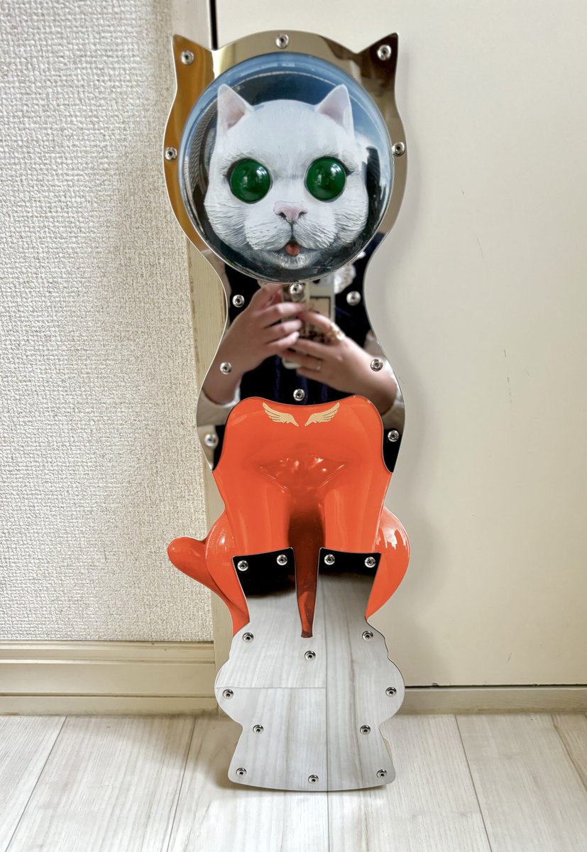 シップス キャット 宇宙猫 コスモレッドカラー 限定ヤノベケンジ氏