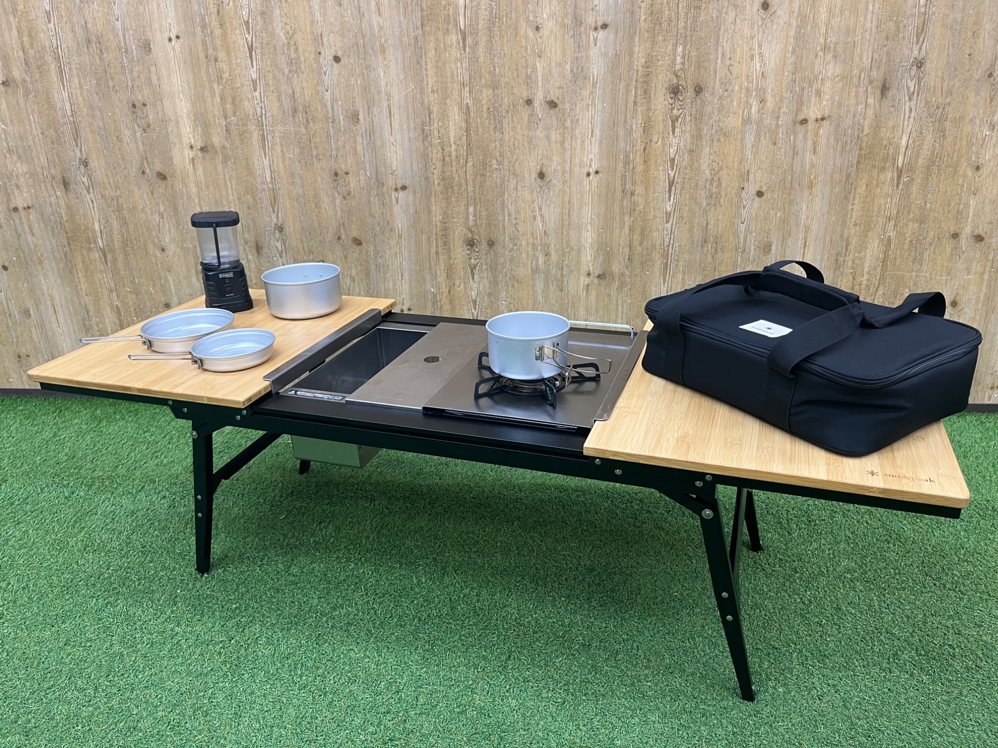 拡張性のあるテーブルを選ぶならスノーピークのエクステンションIGT