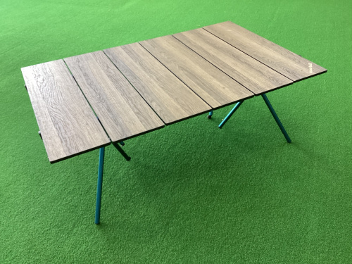 3段階の調整が可能！モンベルの「マルチフォールディングテーブル