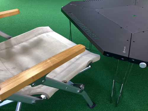 スノーピーク 雪峰祭2022秋限定 ジカロテーブル ブラック中古