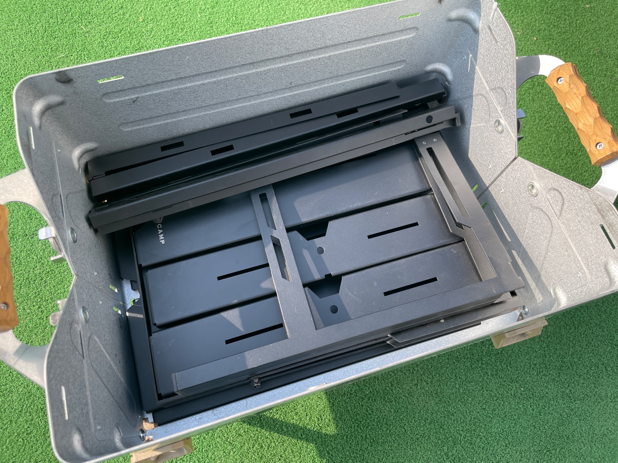 シェルフコンテナの最終進化！！ウォンキーキャンプ CNT25が入荷いたし