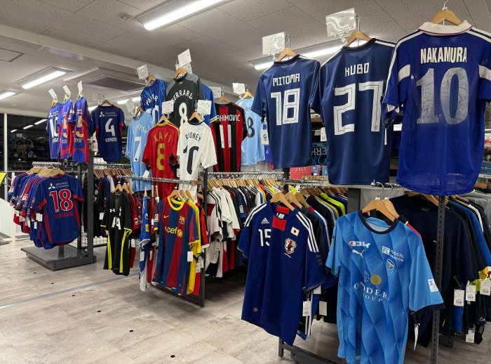 レアル・マドリード サッカーユニフォーム メンズ SIZE 2XO ホワイト