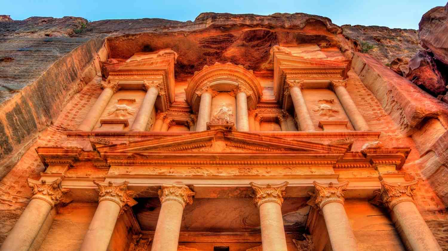 ペトラ遺跡はバラ色の世界遺産！観光情報をプライベートツアー専門店が