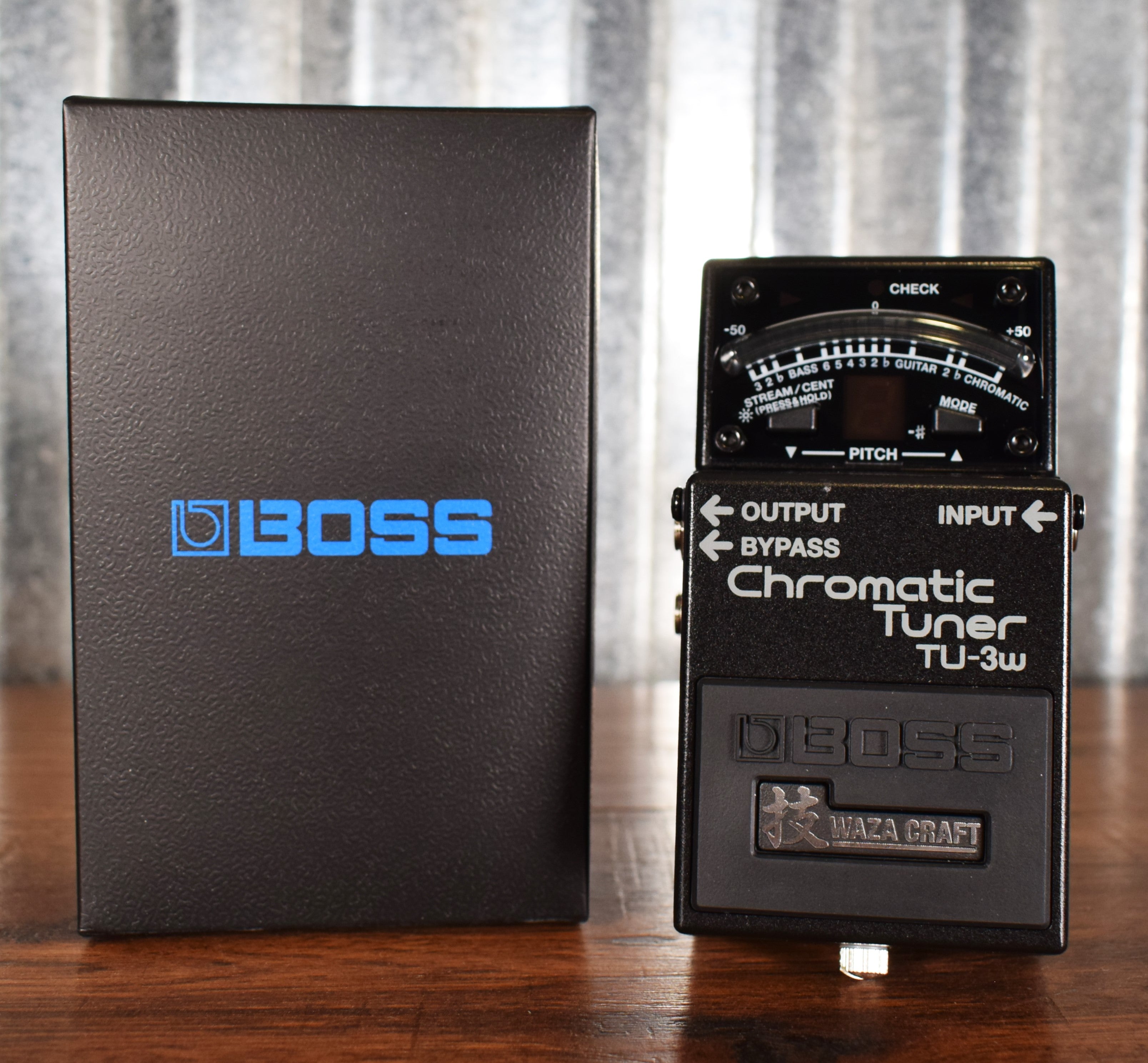 Boss TU-3W Waza Craft Guitar & Bass Chromatic Tuner & Effect Pedal