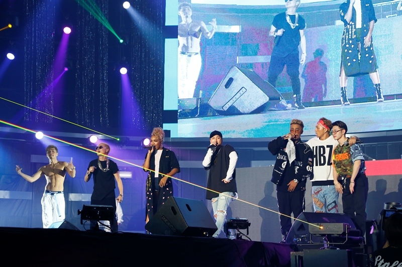 Crystal Kay、三代目 J Soul Brothers・登坂広臣ら豪華コラボに13,000