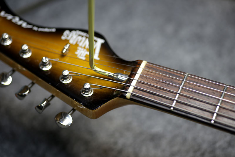 ARIA The Ventures Model 2000 VF-D1 - ネック、ブリッジ調整