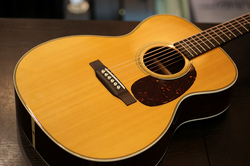 Martin 000-28EC - エリッククラプトンモデル ピックアップ取付