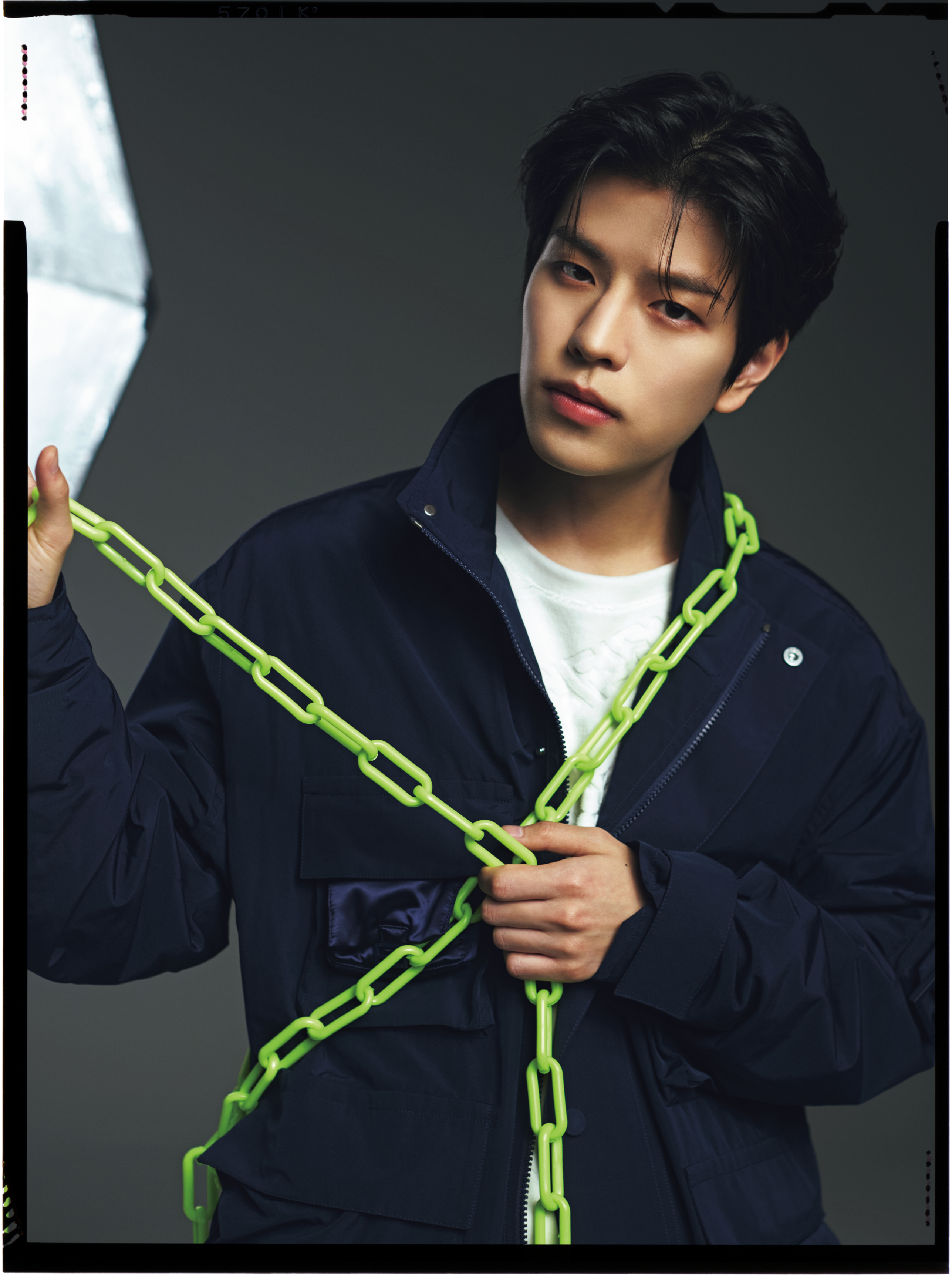 FENDIをまとうStray Kidsが贈る STAYへの密かなメッセージ - NYLON JAPAN