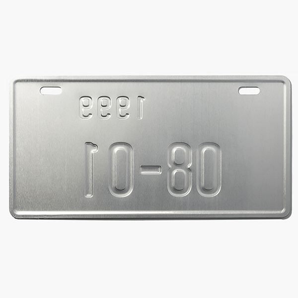 デジモンアドベンチャー】ナンバープレート: インテリア｜東映