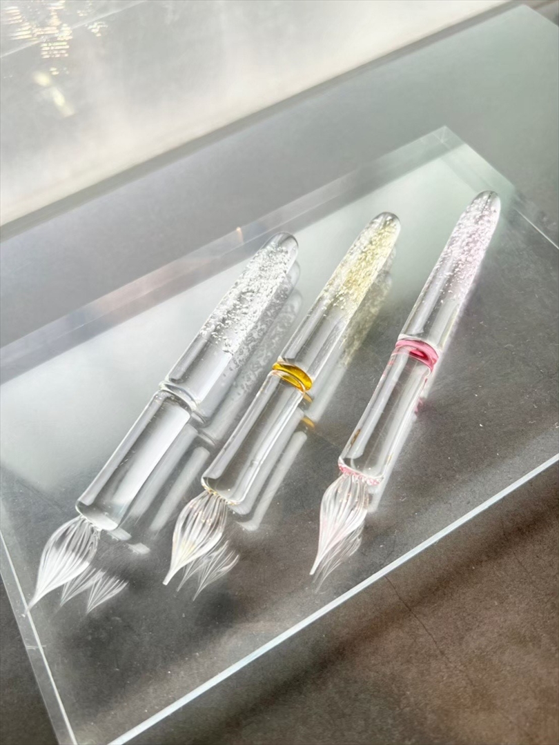 ひとつ房ガラスペン 代官山蔦屋 花入りブルー