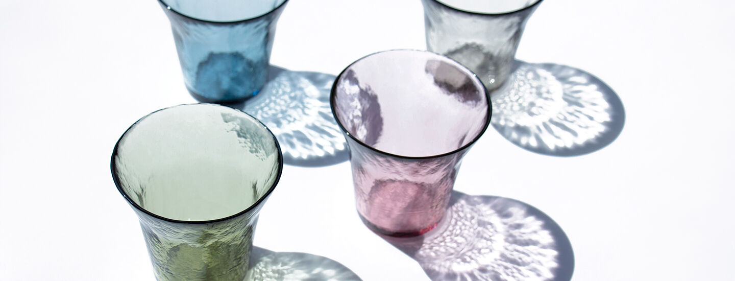 美しい色合いの生涯補償付きグラス「生涯を添い遂げるグラス