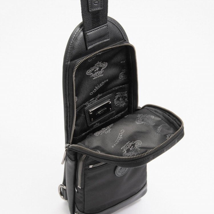 Orobianco／オロビアンコ ソロペルテ ボディバッグ 3L 570g 92957(01