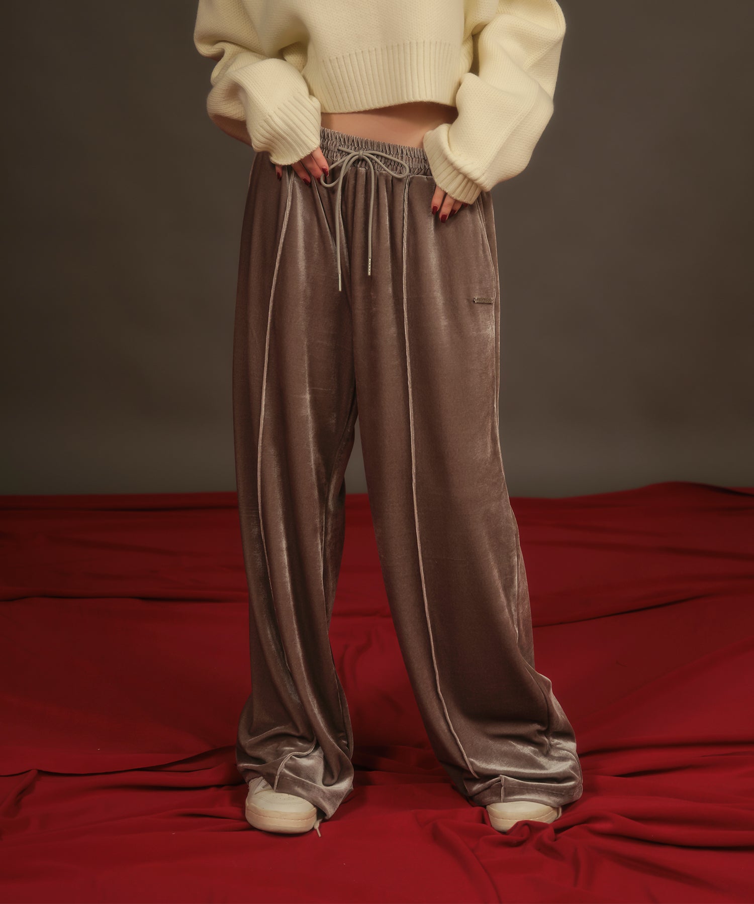 ピンタックベロアパンツ｜ACLENT（アクレント）