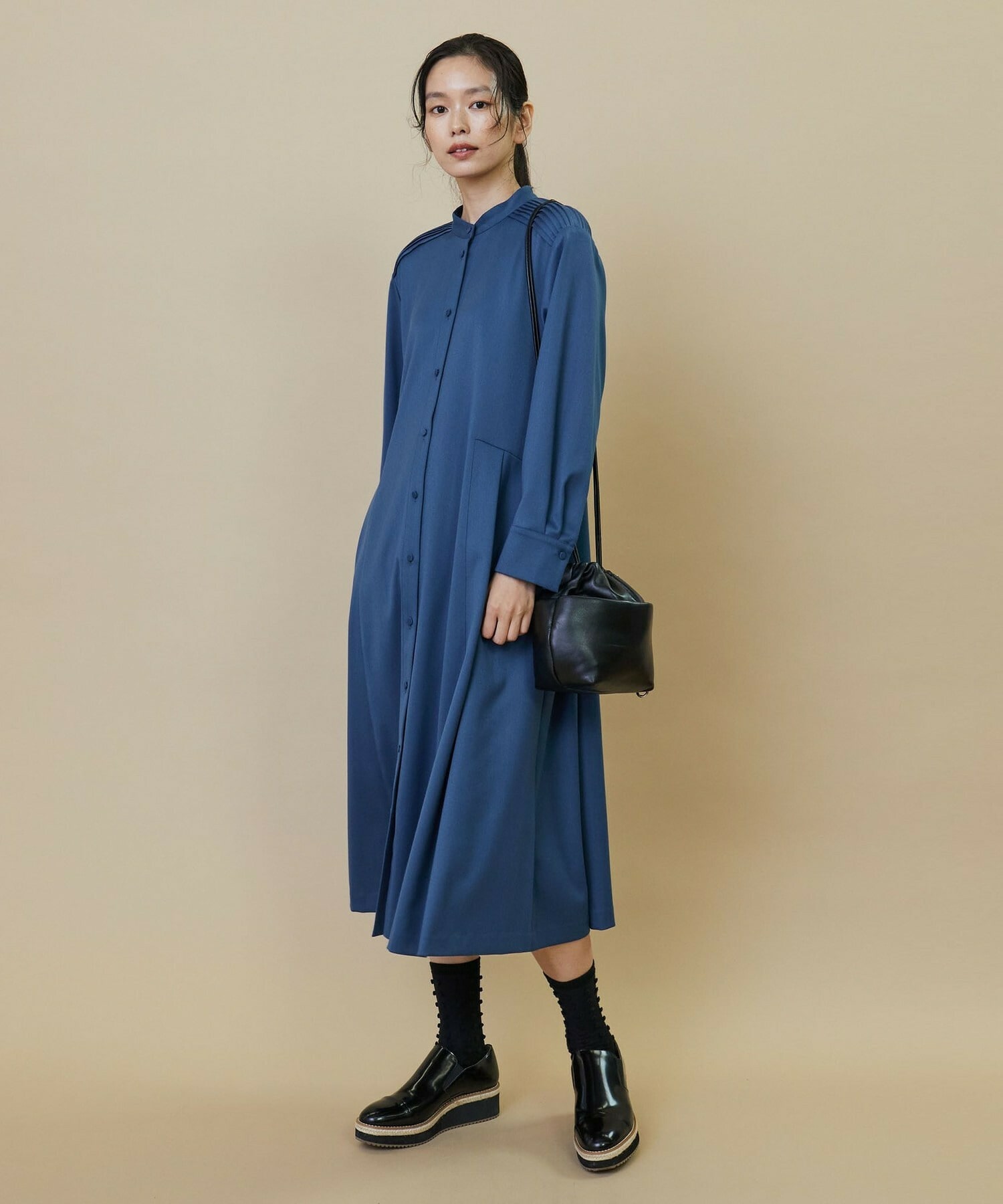 ウールサテンワンピース｜BIGI online store - ビギ オンラインストア