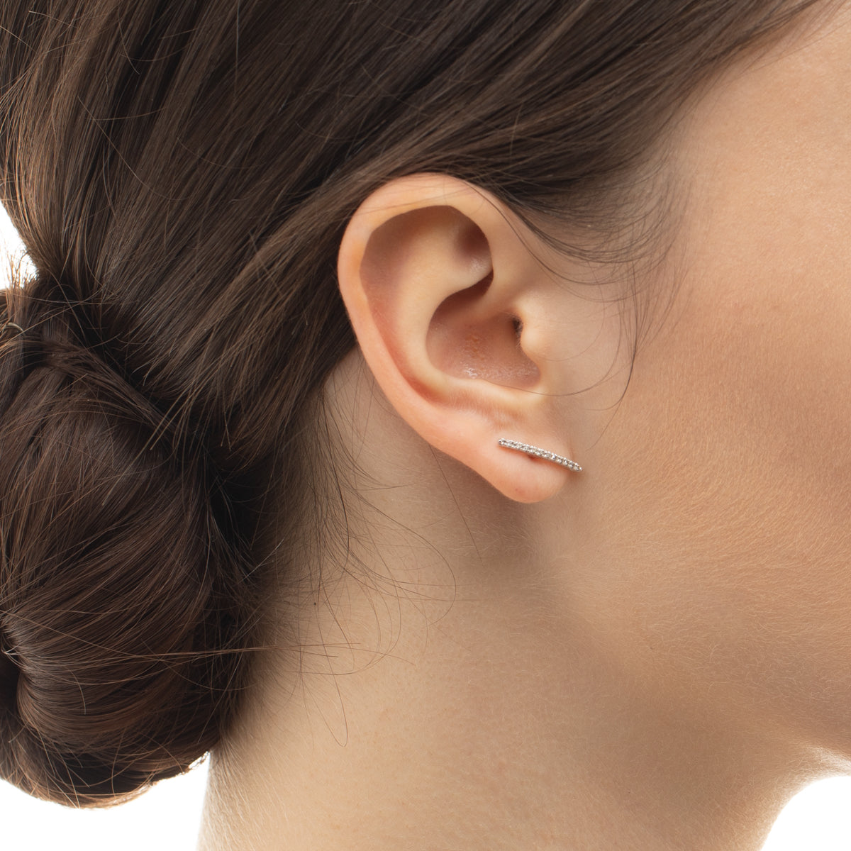 GOSSAMER ショートバー ダイヤモンド ピアス