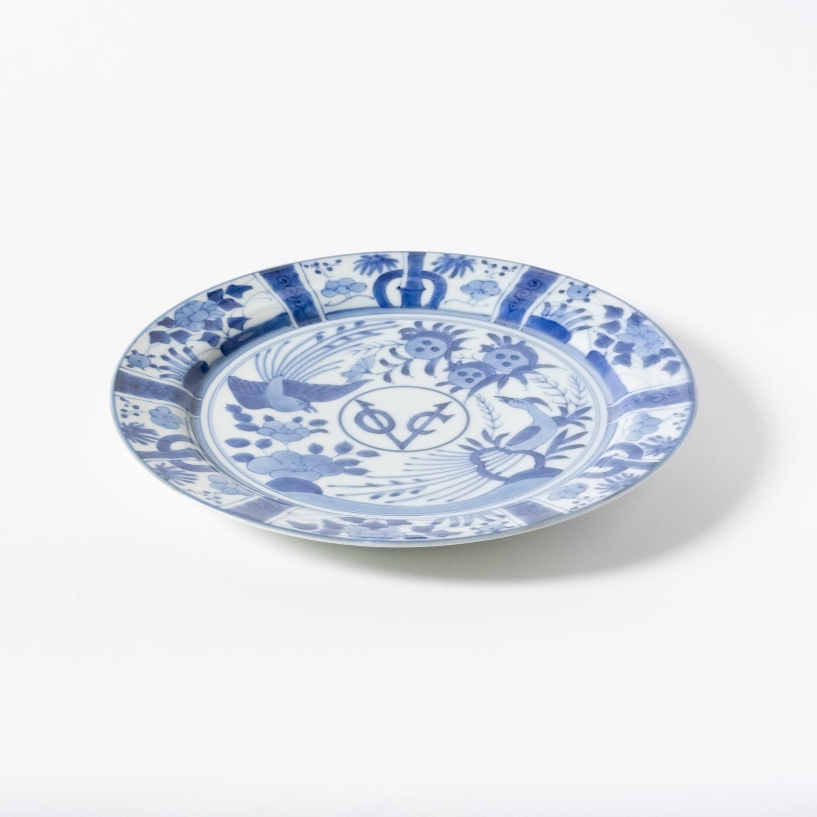 芙蓉手VOC 9寸段付皿 – HULS GALLERY TOKYO | 現代工芸ギャラリー