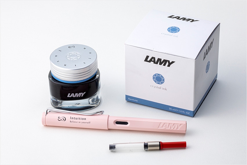 ラグジュアリー｜藤本さきこ｜藤本さきこ × LAMY Sakiko Collaboration