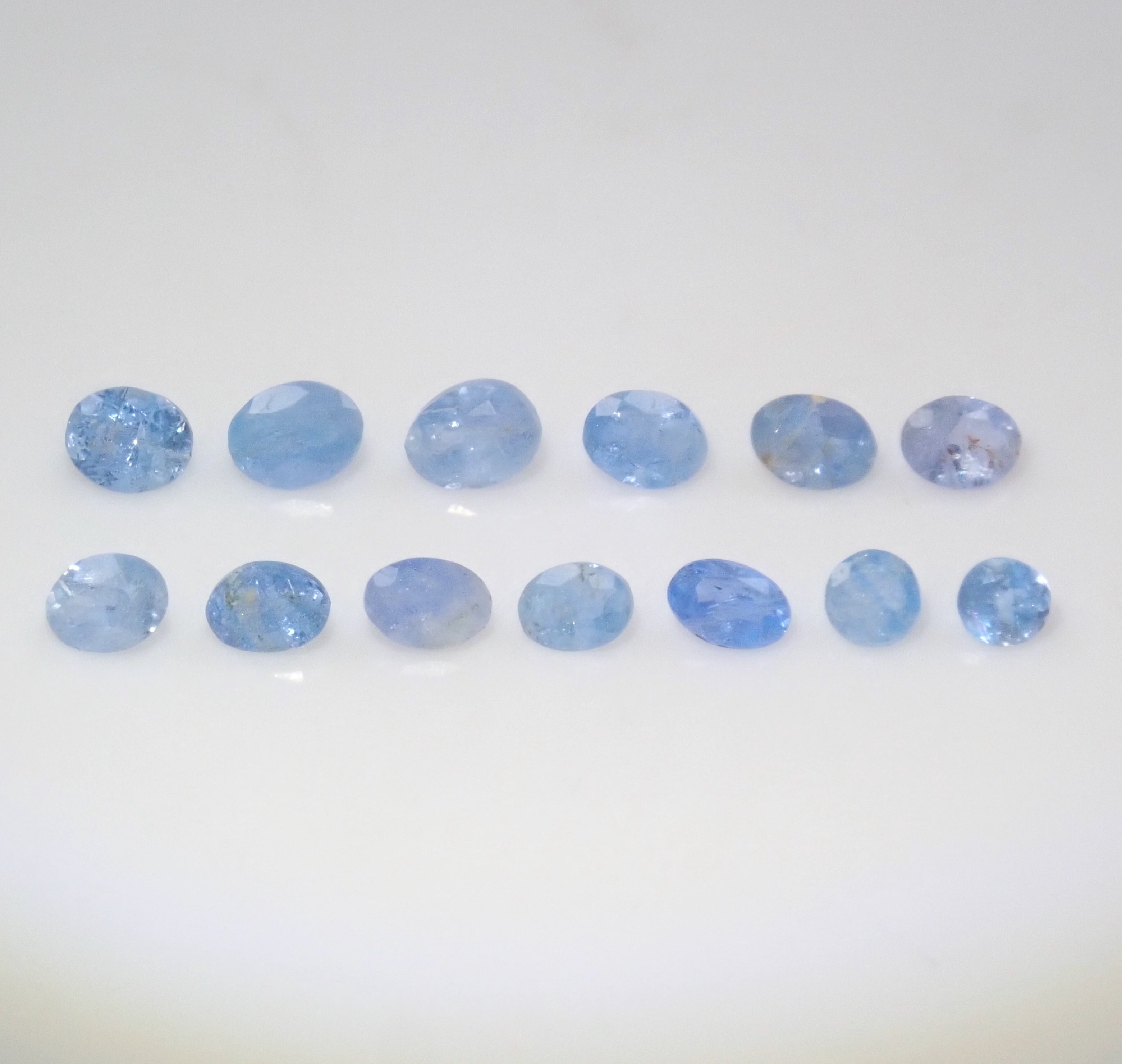 ナミビア産ジェレメジェバイト（エレメージェバイト）1石ルース《複数