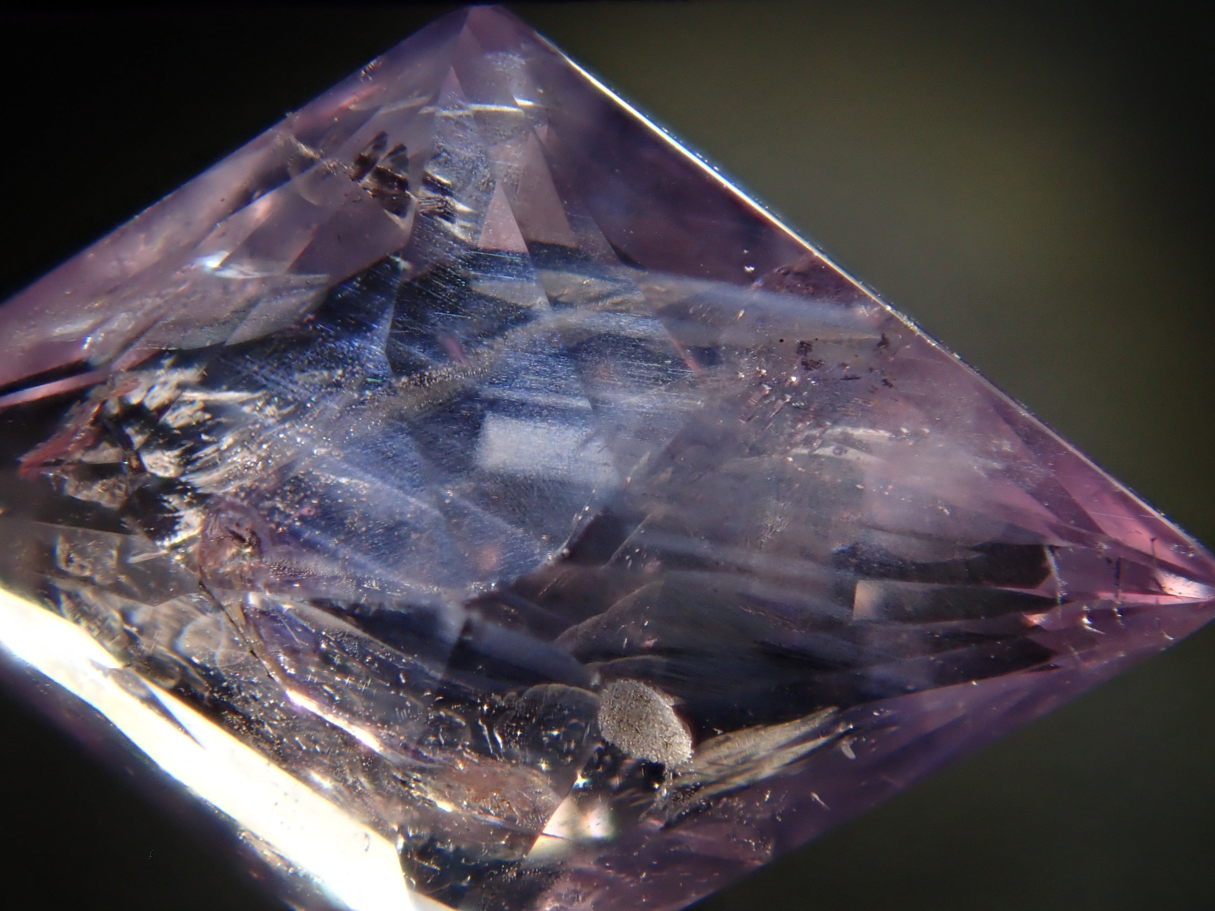 スリランカ産非加熱天然ガーネット、サファイアルースロット