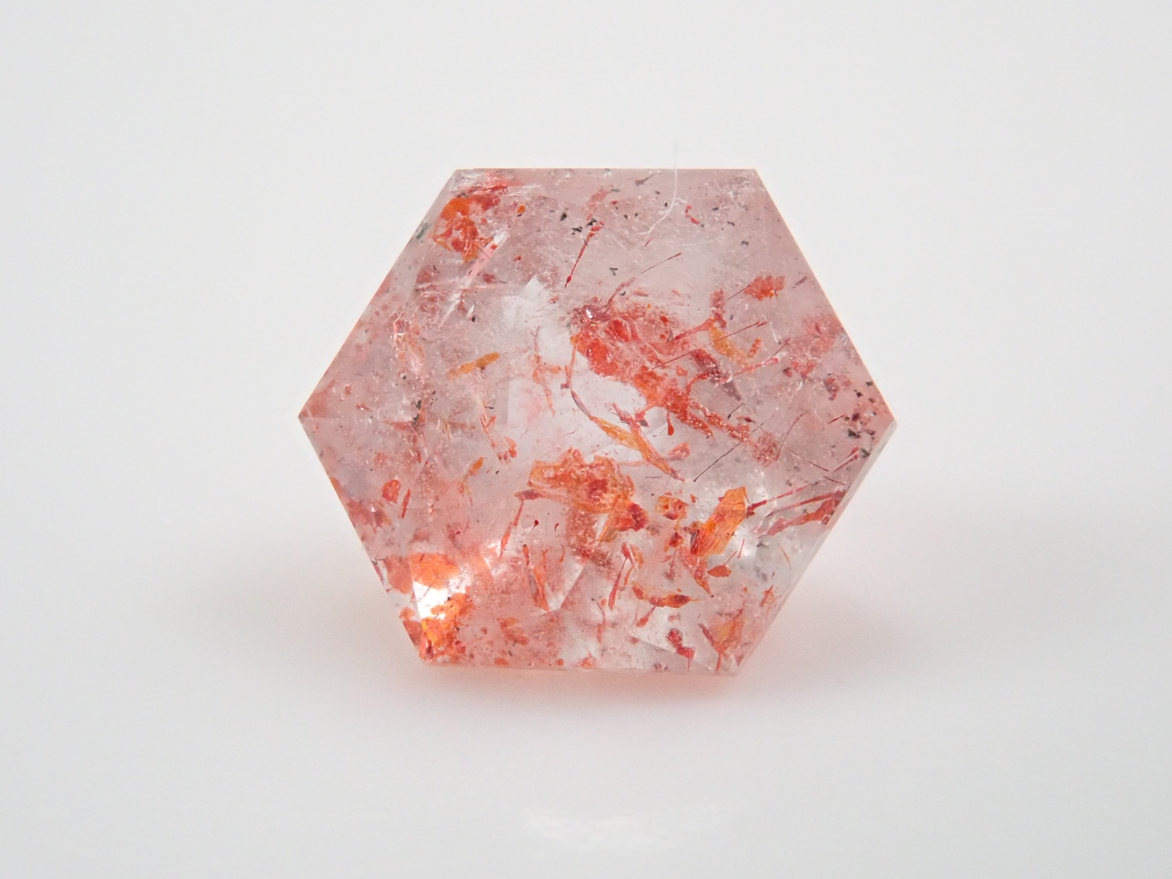 ブラジル産レピドクロサイトインクォーツ 0.608ctルース