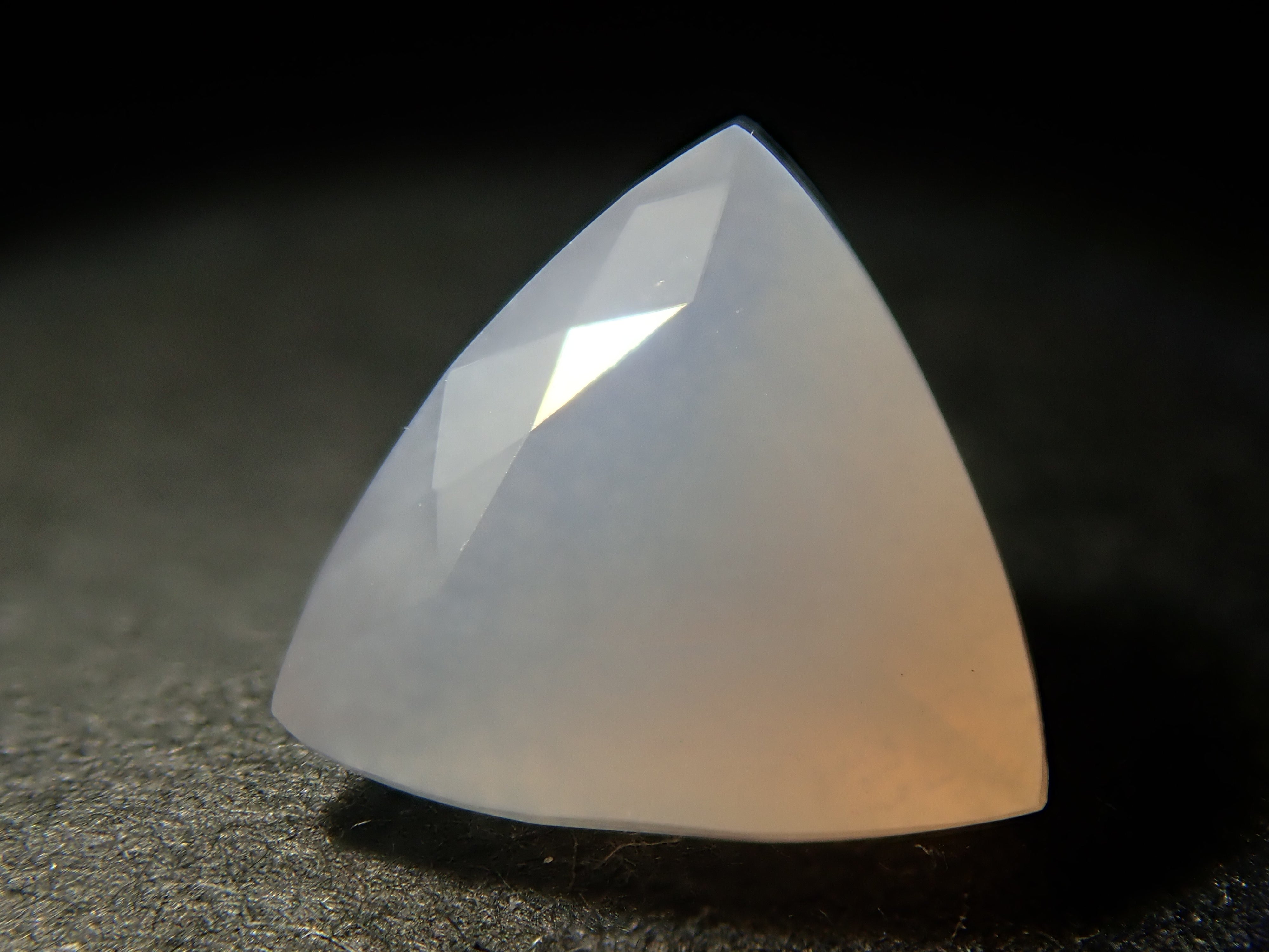 Chalcedony - Mail order | Operated by a gemstone appraiser [CARATZ