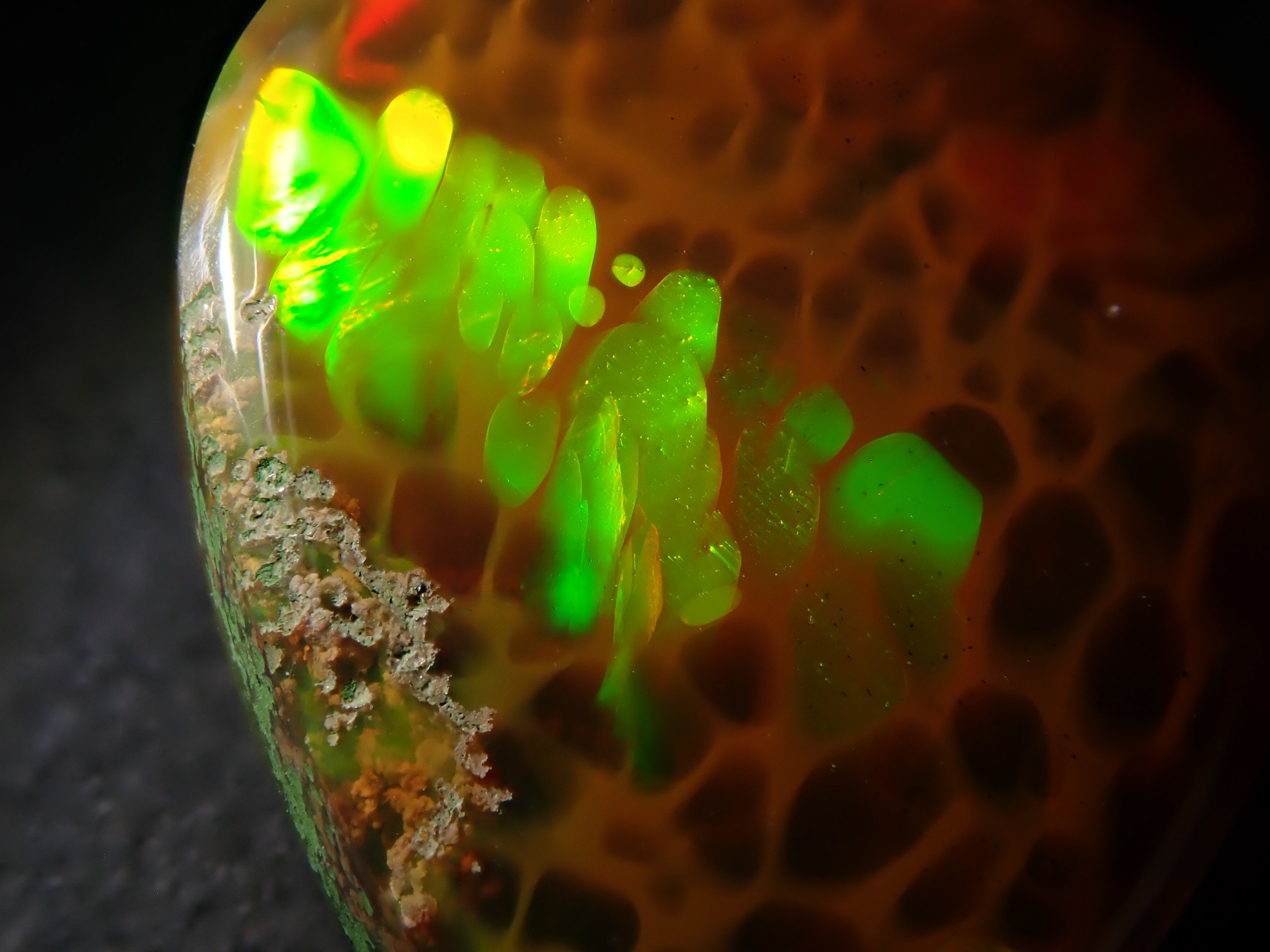 ハニカムオパール 3.566ctルース