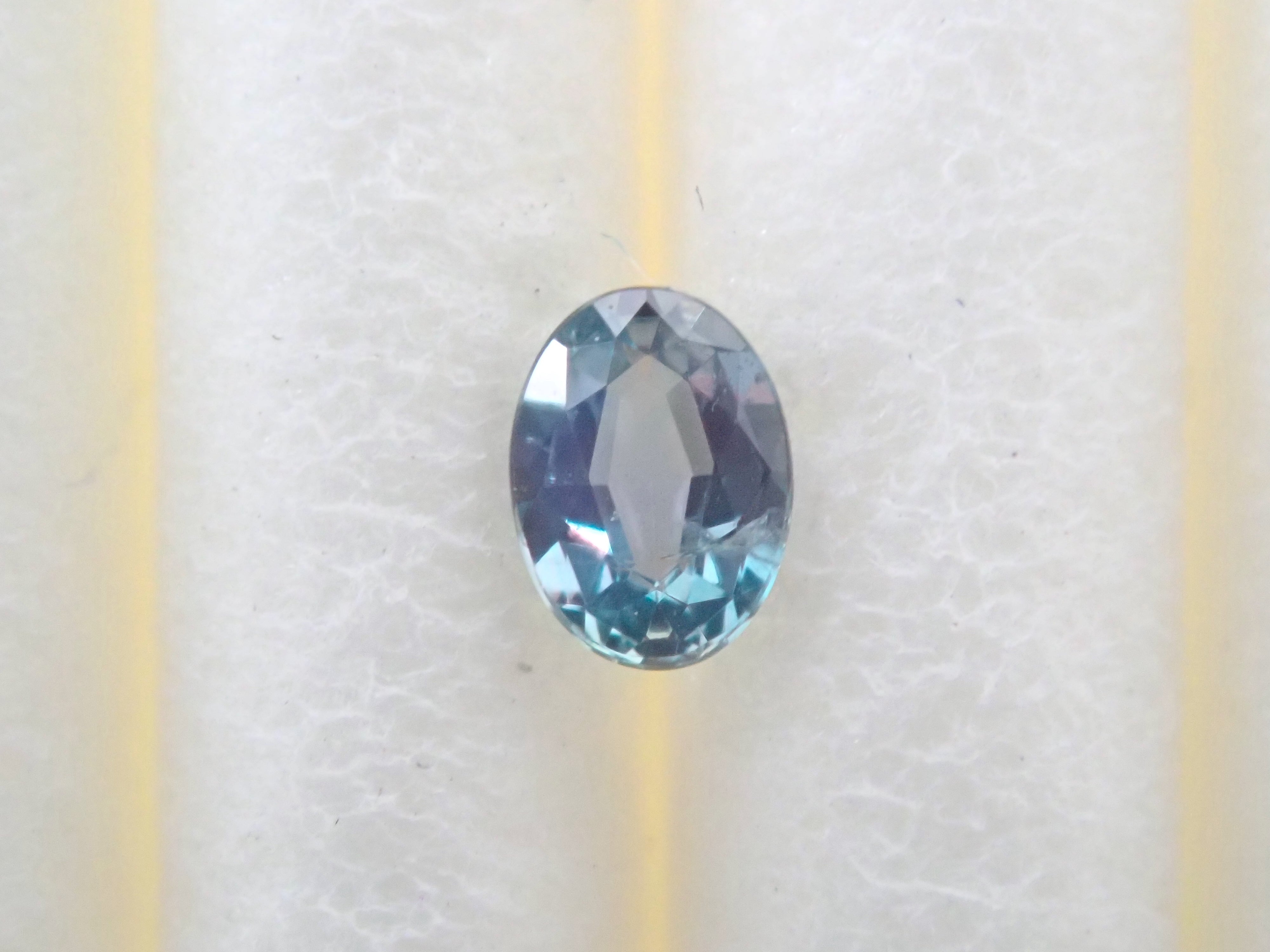 ブラジル産アレキサンドライト 0.073ctルース