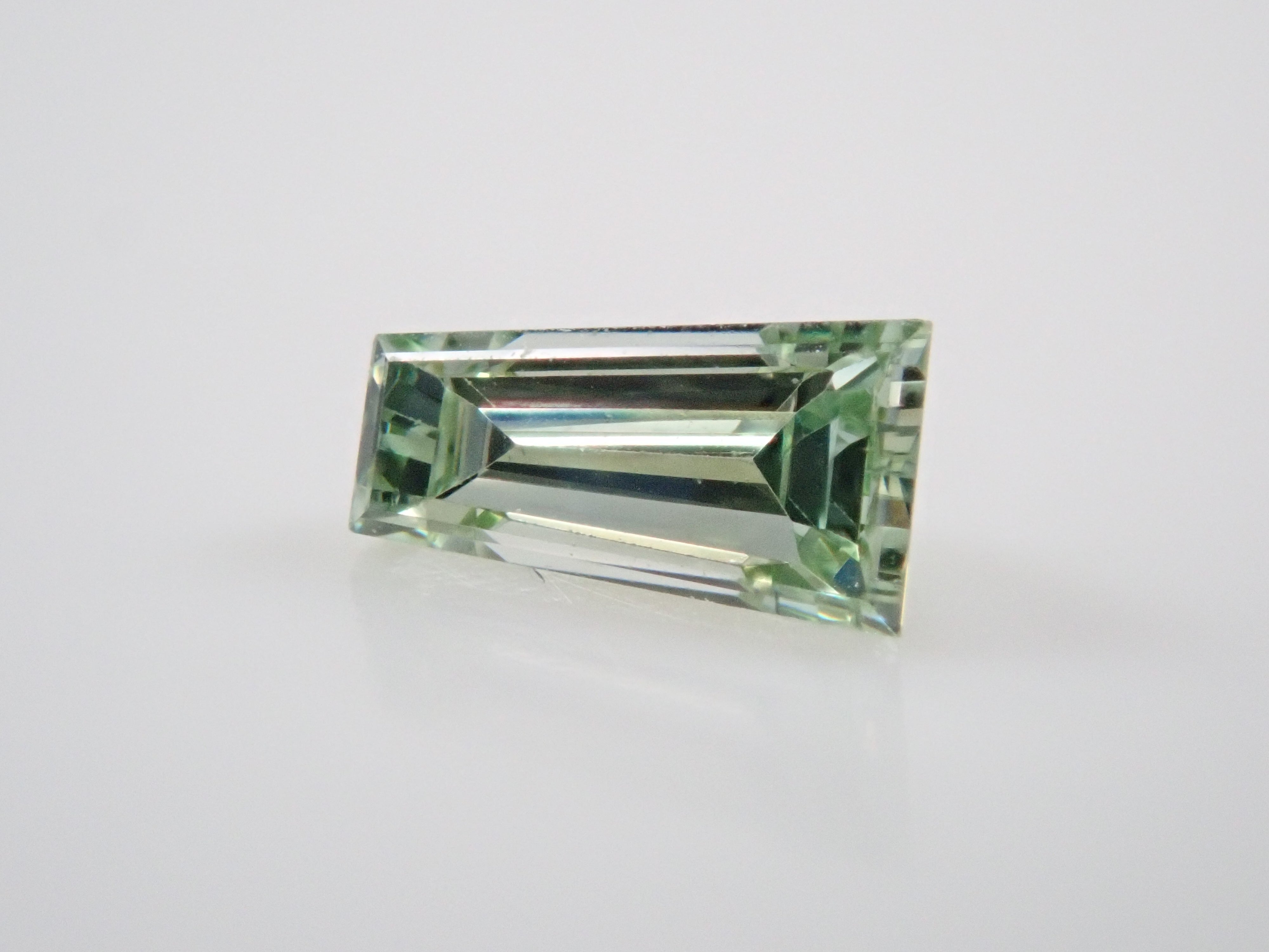 ミントグリーンダイヤモンド（トリートメント） 0.172ctルース（VS