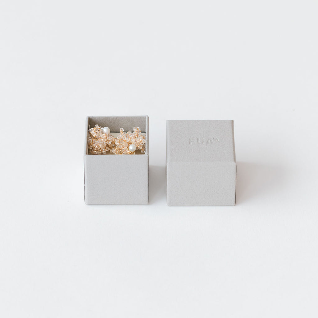 くらすこと別注〉FUA accessory 始まりの時 ピアス ｜くらすこと公式