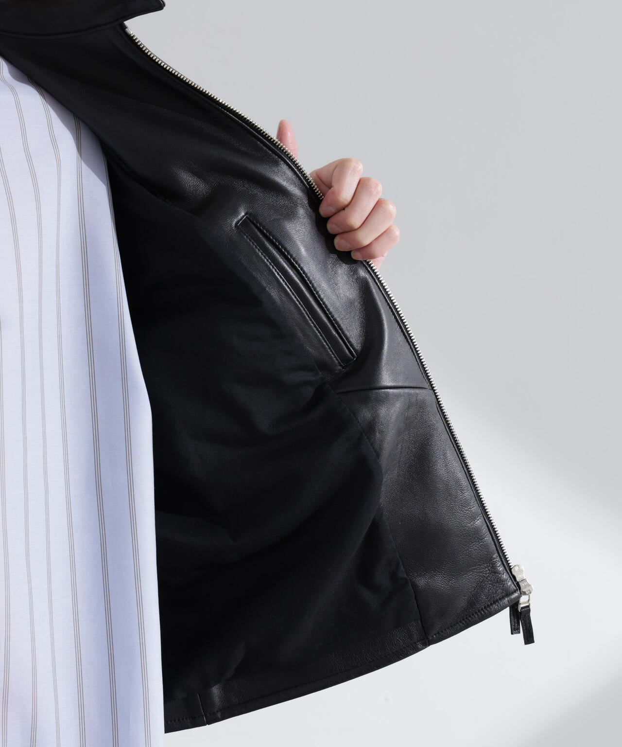 ラムレザー シングル ライダース ジャケット 裏地 キルティング 革