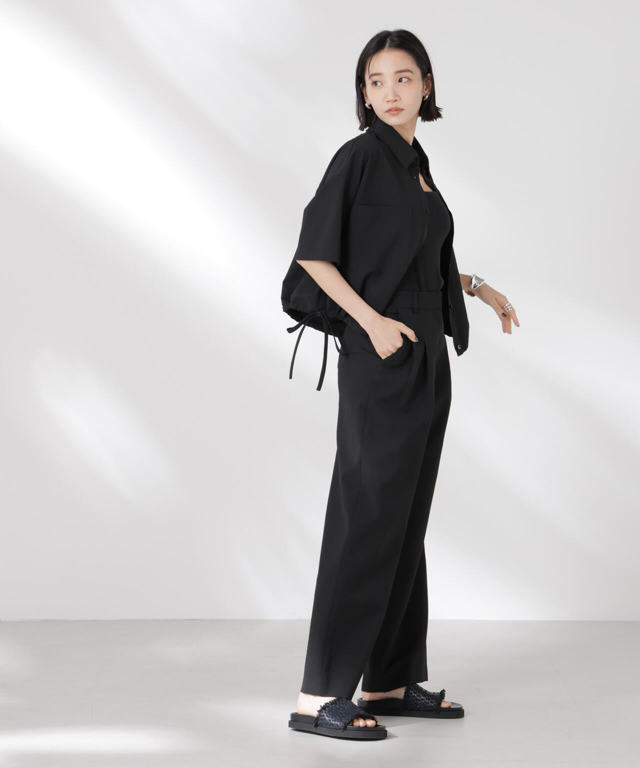 ヴェトナム : 壮大な悲劇1945-1975. 上下セット Amazon.co.jp