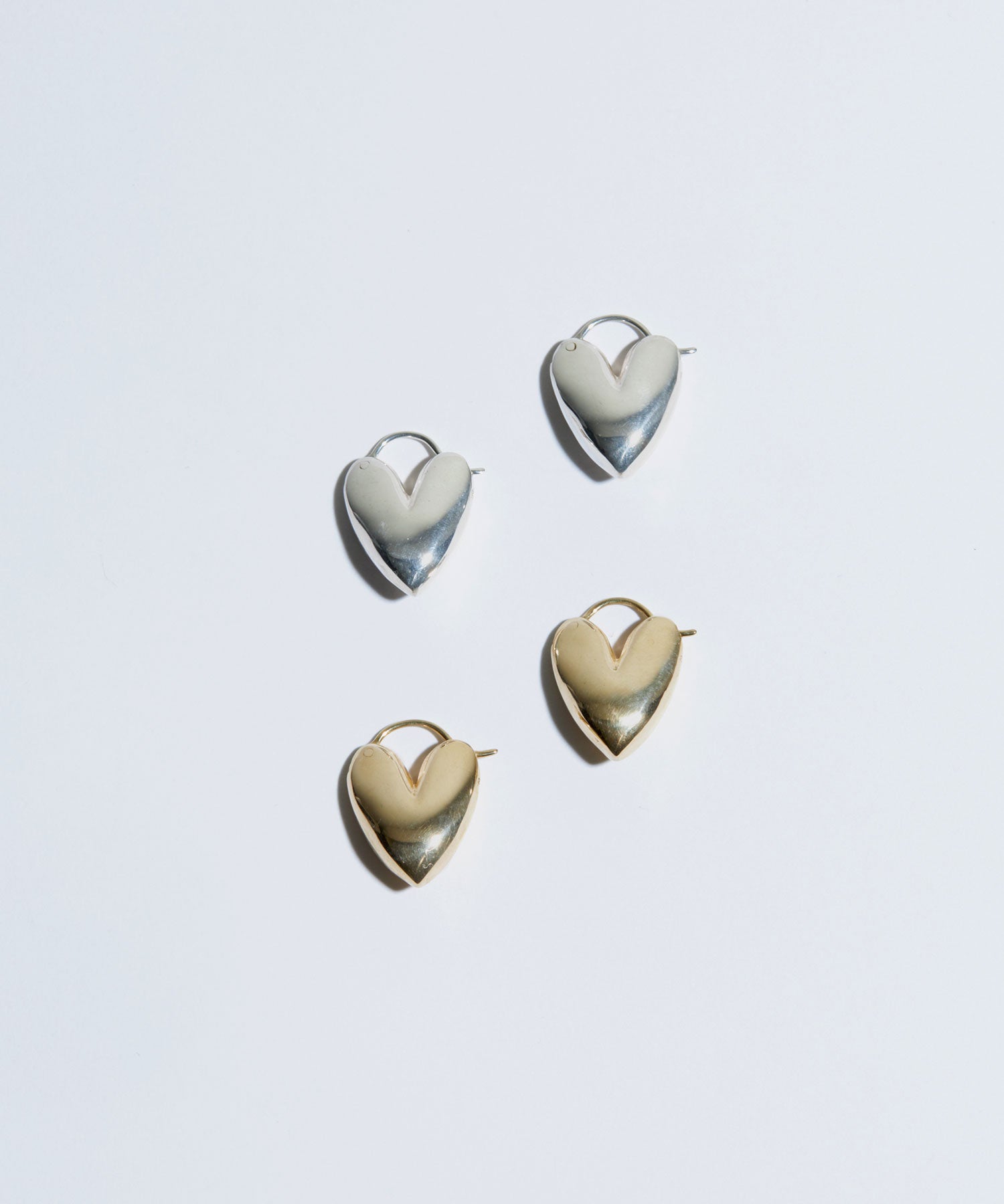 TINY PUFFY HEART HOOPS｜R.ALAGAN(ララガン)公式通販｜ジュエリー